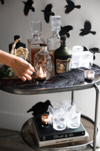 SPOOKY CHIC